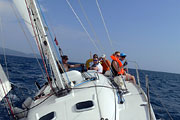 Мы первая учебная группа яхтенной школы Олега Гончаренко, опробовшая яхту PlusMinus(Beneteau First 36.7)