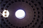 Купол Пантеона, одного из древнейших языческих храмов, в последствии перестроенный в христианский собор