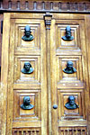 Краков - дверь в собор
